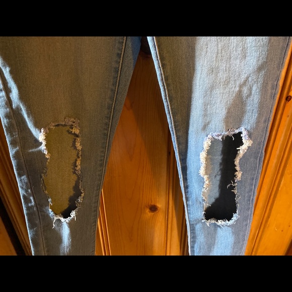 Women’s Bob jeans size 4 - Picture 4 of 4